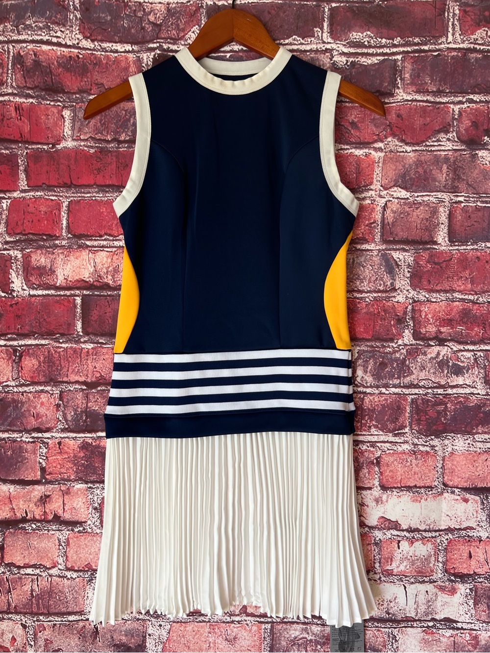 NWT OYROSY Colorblock Pleated Drop Waist Dress Navy White Yellow M